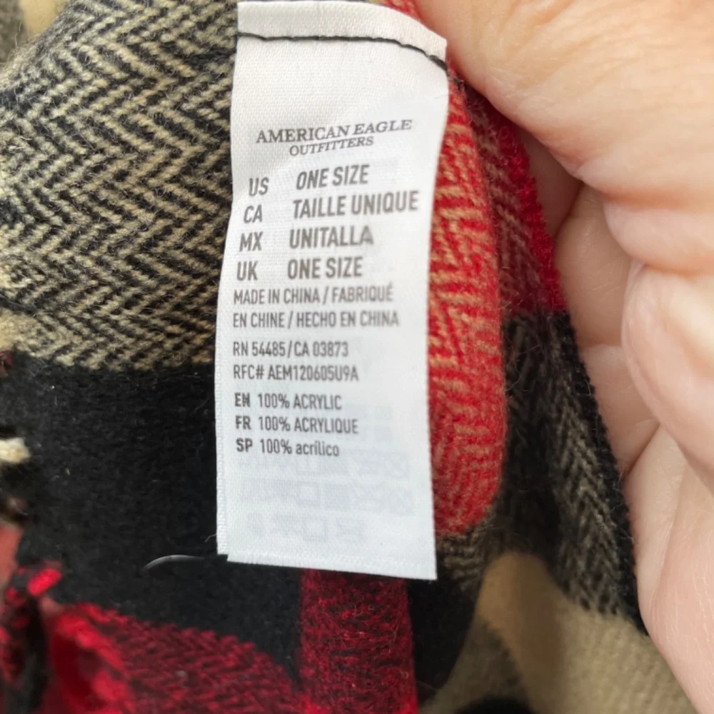 ❤️ AMERICAN EAGLE OUTFITTERS PLAID FRINGE SCARF